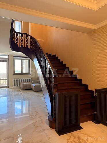 İcarəyə verilir 6 otaqlı köhnə tikili 550 m², Nizami m., photo 17 from 18