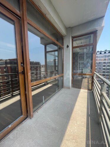 Satılır 4 otaqlı yeni tikili 200 m², 28 May m., photo 25 from 32