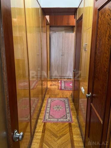 Satılır 2 otaqlı köhnə tikili 75 m², Nizami m., photo 6 from 17