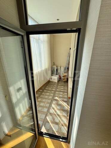 Сдается 3-комн. новостройка 215 м², м. Низами, photo 9 from 14