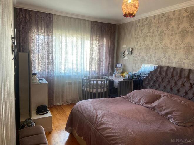 Продаётся 3-комн. вторичка 80 м², м. Ази Асланов, photo 4 from 12