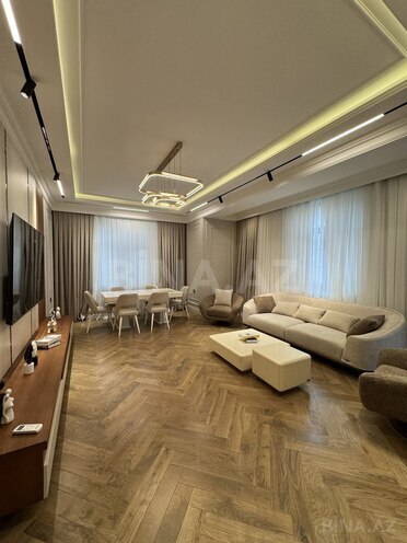 Продается 4-комн. новостройка 165 м², м. Элмляр Академиясы, photo 1 from 22
