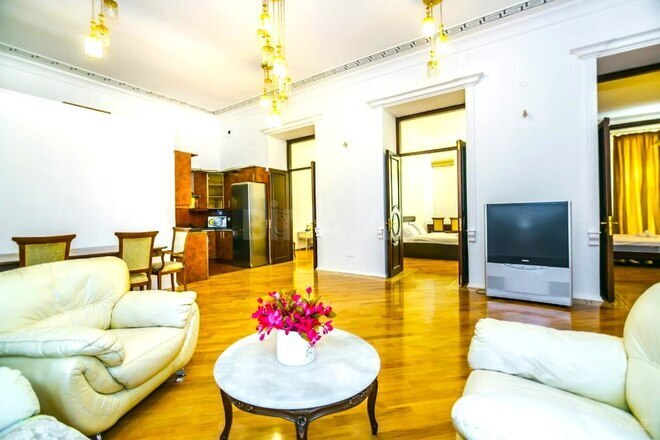 Продается 4-комн. вторичка 130 м², м. Сахил, photo 3 from 14