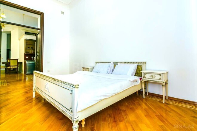 Продается 4-комн. вторичка 130 м², м. Сахил, photo 11 from 14