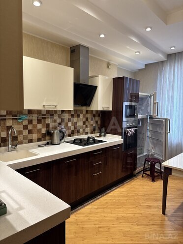 Сдается 3-комн. новостройка 110 м², м. Гянджлик, photo 14 from 27