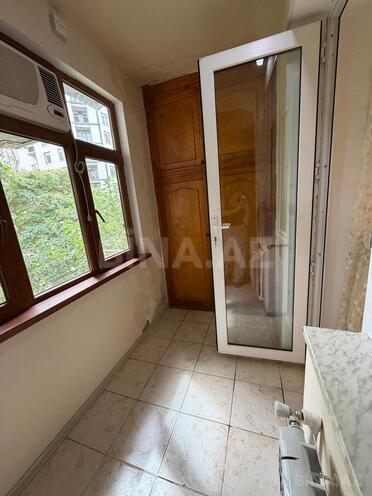 Продаётся 3-комн. вторичка 80 м², м. Нариман Нариманов, photo 7 from 24