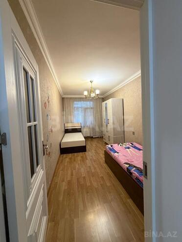 Продаётся 3-комн. вторичка 80 м², м. Нариман Нариманов, photo 17 from 24