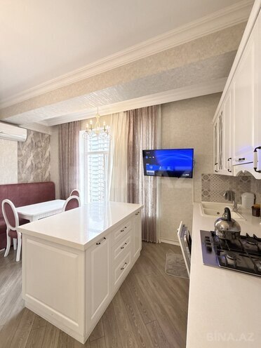 Сдается 4-комн. новостройка 160 м², Насиминский  р., photo 11 from 22