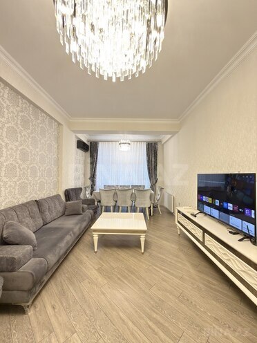 Сдается 4-комн. новостройка 160 м², Насиминский  р., photo 14 from 22