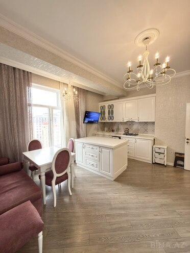 Сдается 4-комн. новостройка 160 м², Насиминский  р., photo 9 from 22