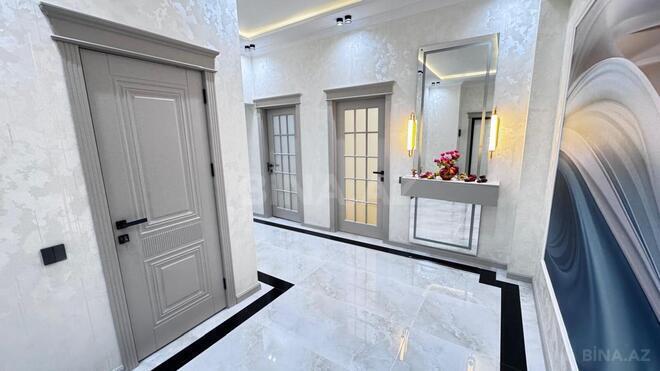 Продаётся 3-комн. новостройка 130 м², м. Кара Караев, photo 31 from 32