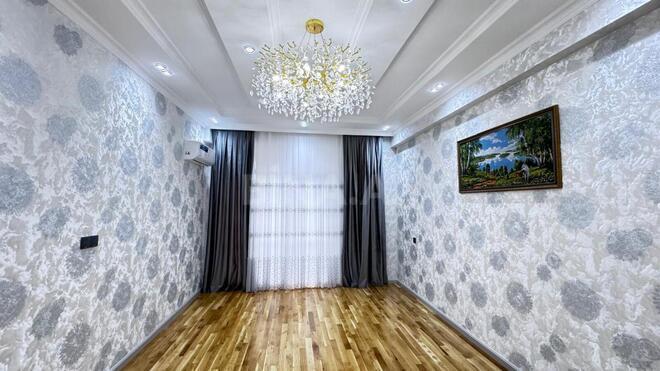 Продаётся 3-комн. новостройка 130 м², м. Кара Караев, photo 7 from 32