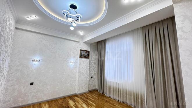 Продаётся 3-комн. новостройка 130 м², м. Кара Караев, photo 12 from 32