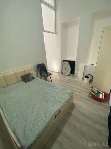 Продаётся 2-комн. вторичка 30 м², м. Низами, photo 4 from 10