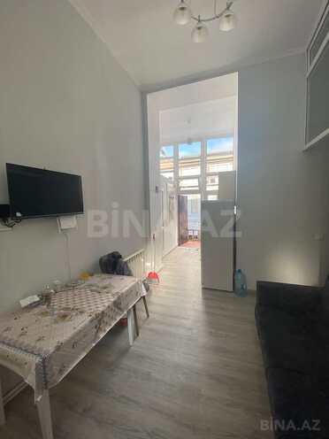 Продаётся 2-комн. вторичка 30 м², м. Низами, photo 3 from 10