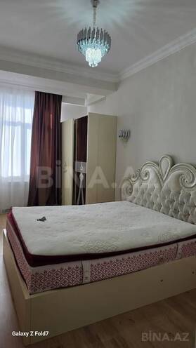 Сдаётся 3-комн. новостройка 100 м², Абшеронcкий  р., photo 3 from 11