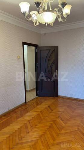 Satılır 3 otaqlı köhnə tikili 70 m², Bayıl q., photo 3 from 20