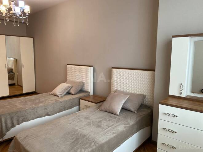 Сдается 4-комн. новостройка 199 м², Насиминский  р., photo 10 from 32