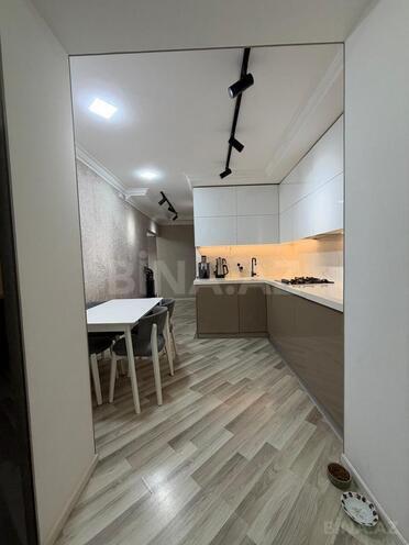 Продаётся 3-комн. вторичка 80 м², Хатаинский р., photo 8 from 23