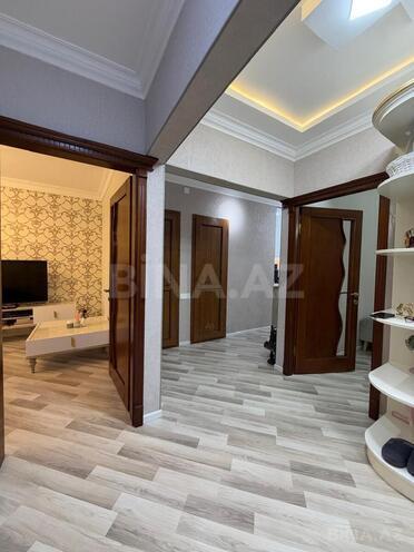 Продаётся 3-комн. вторичка 80 м², Хатаинский р., photo 20 from 23