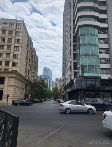 Satılır 3 otaqlı yeni tikili 211 m², 28 May m., photo 1 from 11