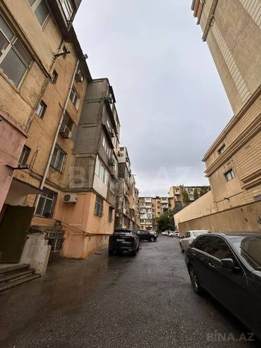 Продается 3-комн. вторичка 80 м², м. Низами, photo 3 from 17
