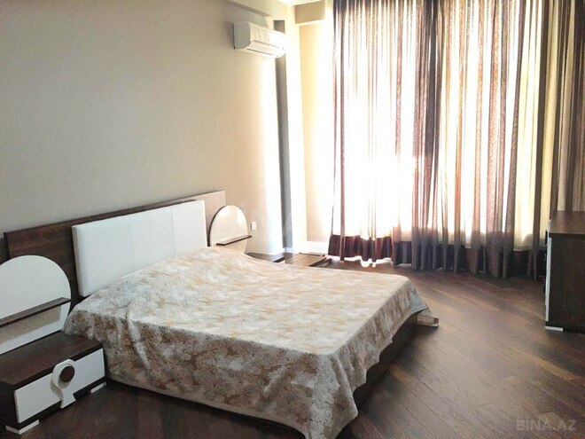 İcarəyə verilir 3 otaqlı yeni tikili 170 m², 28 May m., photo 4 from 18