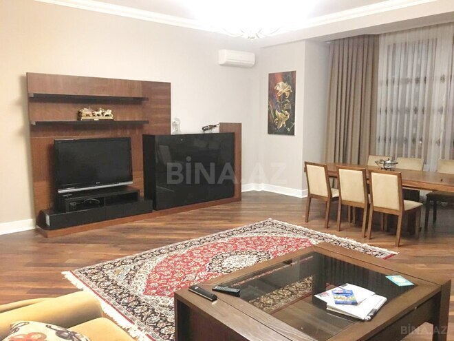 İcarəyə verilir 3 otaqlı yeni tikili 170 m², 28 May m., photo 9 from 18
