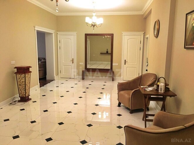 İcarəyə verilir 3 otaqlı yeni tikili 170 m², 28 May m., photo 12 from 18