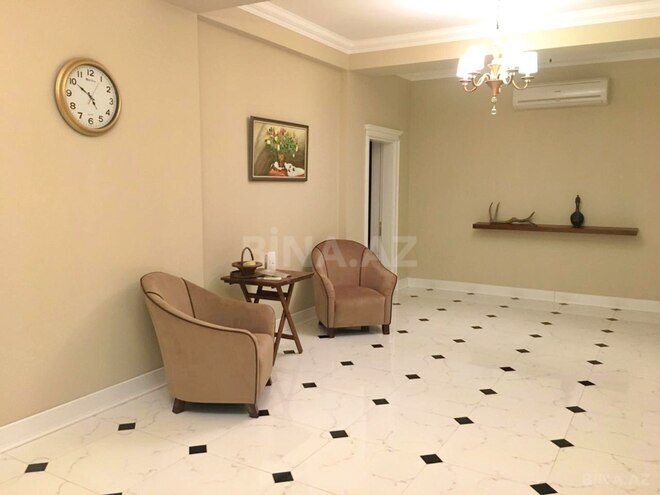 İcarəyə verilir 3 otaqlı yeni tikili 170 m², 28 May m., photo 13 from 18