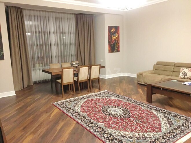 İcarəyə verilir 3 otaqlı yeni tikili 170 m², 28 May m., photo 11 from 18