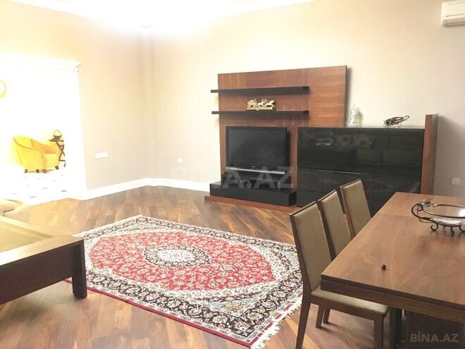 İcarəyə verilir 3 otaqlı yeni tikili 170 m², 28 May m., photo 10 from 18