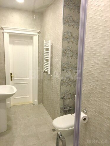 İcarəyə verilir 3 otaqlı yeni tikili 170 m², 28 May m., photo 17 from 18