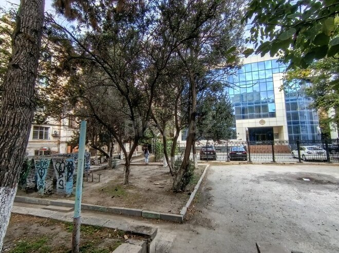 Сдается 2-комн. вторичка 65 м², Насиминский  р., photo 14 from 16