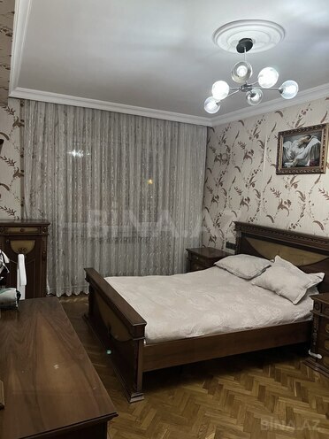 Продается 3-комн. вторичка 77 м², м. Элмляр Академиясы, photo 4 from 9