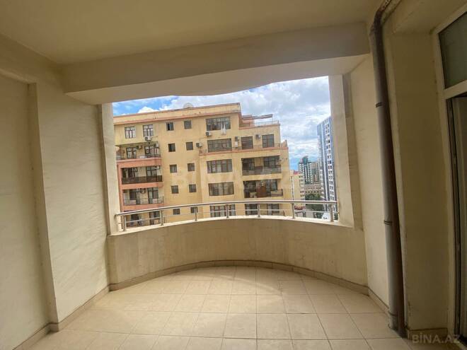 Satılır 4 otaqlı yeni tikili 220 m², 28 May m., photo 20 from 26