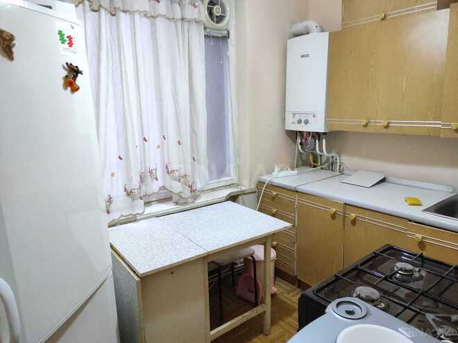 Сдаётся 1-комн. вторичка 40 м², м. Ичеришехер, photo 4 from 11