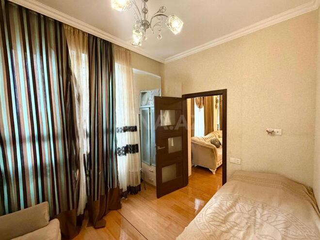 Satılır 2 otaqlı yeni tikili 70 m², Avtovağzal m., photo 8 from 13