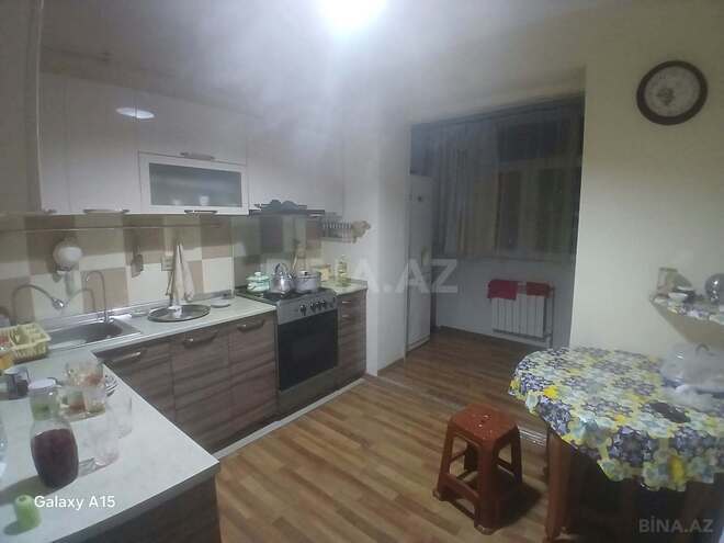 Satılır 5 otaqlı köhnə tikili 120 m², Əhmədli m., photo 1 from 12