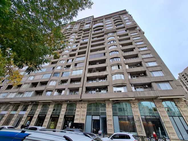 Satılır 5 otaqlı yeni tikili 280 m², 28 May m., photo 1 from 24