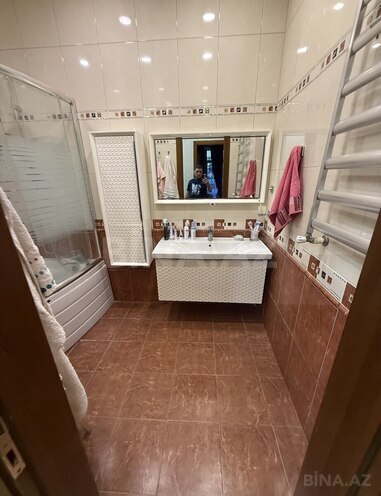 Satılır 4 otaqlı yeni tikili 185 m², 28 May m., photo 15 from 17
