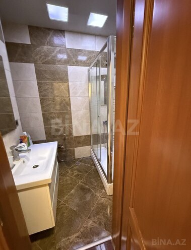 Satılır 4 otaqlı yeni tikili 185 m², 28 May m., photo 14 from 17