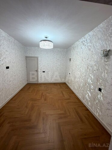 Satılır 4 otaqlı köhnə tikili 110 m², Xalqlar Dostluğu m., photo 5 from 17