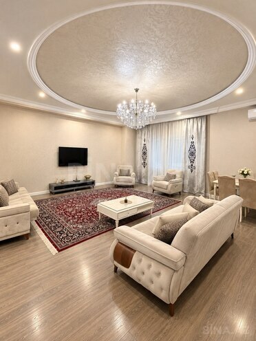 İcarəyə verilir 3 otaqlı yeni tikili 180 m², Nizami m., photo 1 from 24