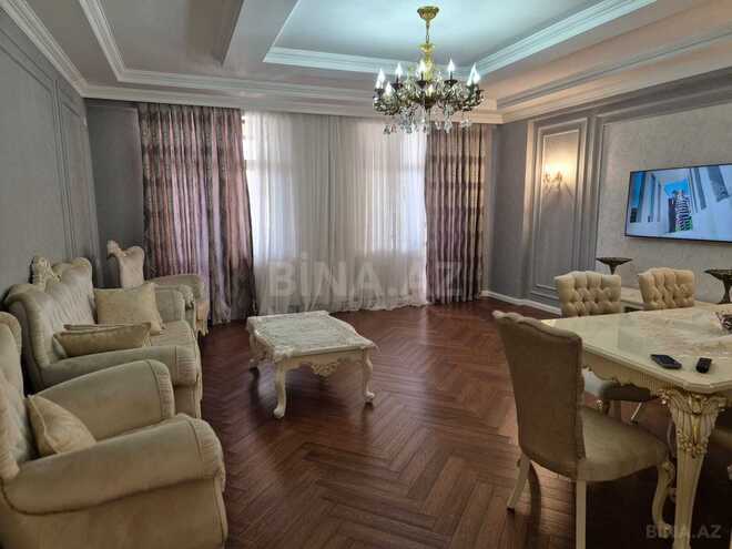 Продаётся 4-комн. новостройка 180 м², Ясамальский р., photo 1 from 19