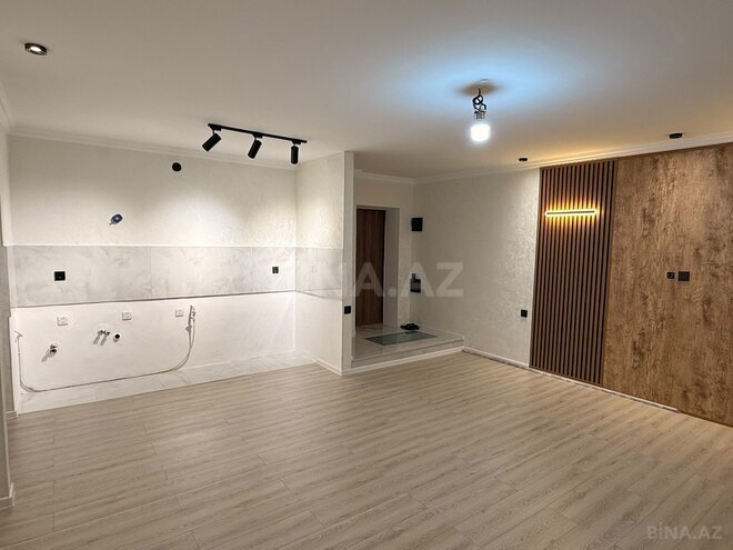Продаётся 2-комн. вторичка 50 м², м. Элмляр Академиясы, photo 1 from 14