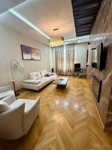 İcarəyə verilir 2 otaqlı yeni tikili 70 m², İnşaatçılar m., photo 5 from 8