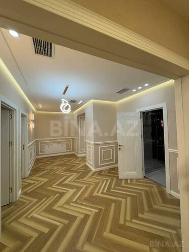 Сдаётся 3-комн. новостройка 150 м², м. 8 ноября, photo 17 from 21
