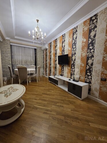 Сдаётся 4-комн. новостройка 135 м², м. Иншаатчылар, photo 3 from 15