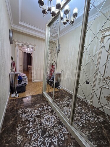 Сдаётся 4-комн. новостройка 135 м², м. Иншаатчылар, photo 11 from 15
